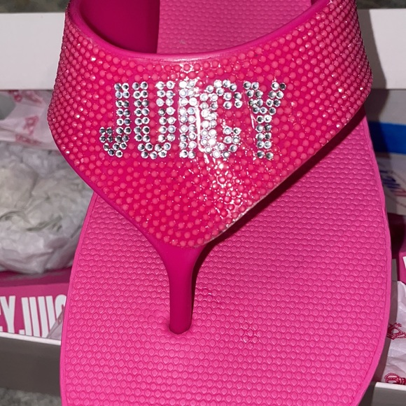 JUICY COUTURE  slipper, black or pink your choice NWT & BOX - Picture 7 of 13